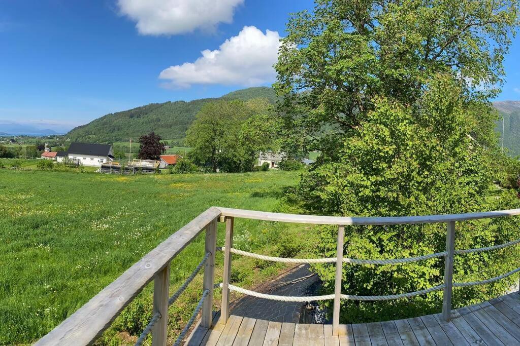 Aurdalsvegen 95 Rom Appartement Aure  Buitenkant foto